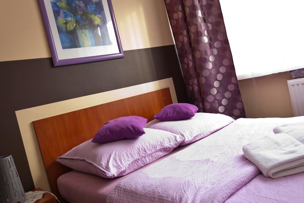 Hotel Elda 2 ビィドゴシュチュ エクステリア 写真