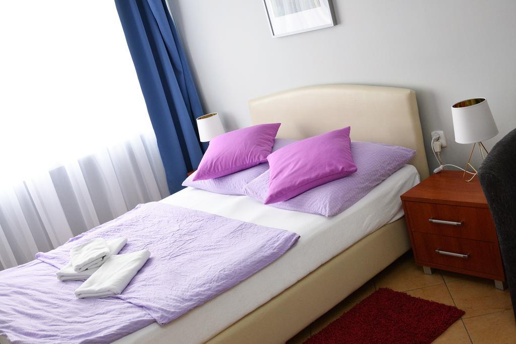 Hotel Elda 2 ビィドゴシュチュ エクステリア 写真