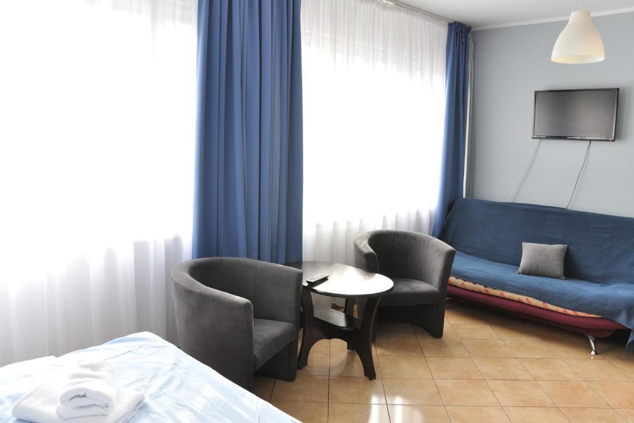 Hotel Elda 2 ビィドゴシュチュ エクステリア 写真